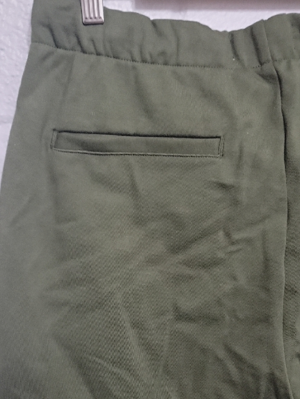 Everlane The Dream Pant in Forest Green, Large - Picture 10 of 14